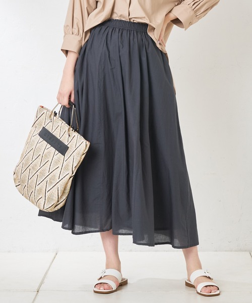 natural couture（ナチュラルクチュール）の「綿キャンブリックスカート（スカート・レディース・ベージュ/カーキ/ブルー/ラベンダー/スミクロ/ライトベージュ・FREE）」の2枚目の写真