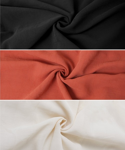 Grandeir(グランディール)の「シアースリーブ Vネック ミモレ丈 ワンピース(ワンピース・レディース・ブラック/ベージュ/オレンジ・M)」の6枚目の写真