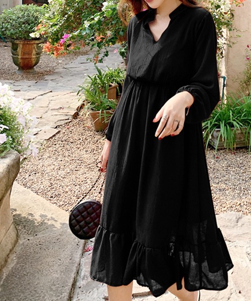 Grandeir(グランディール)の「シアースリーブ Vネック ミモレ丈 ワンピース(ワンピース・レディース・ブラック/ベージュ/オレンジ・M)」の5枚目の写真