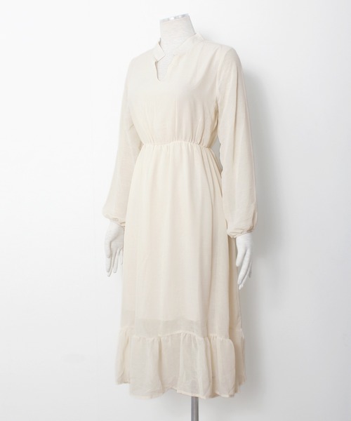 Grandeir(グランディール)の「シアースリーブ Vネック ミモレ丈 ワンピース(ワンピース・レディース・ブラック/ベージュ/オレンジ・M)」の8枚目の写真