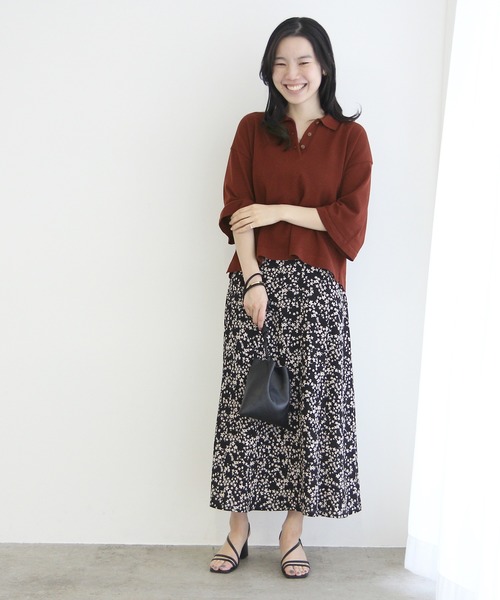 ADAM ET ROPE'（アダムエロペ）の「山形コットンニットポロ（ポロシャツ・レディース・ダークブラウン/ライトグリーン・FREE）」の3枚目の写真