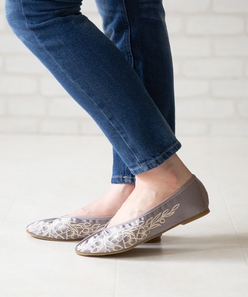 menue（メヌエ）の「チャイナシューズ／台湾シューズ（バレエシューズ・レディース・ブラック/グレー/ライトグリーン/ライトブラウン/ブラウン/ブラック系その他/ホワイト/ピンク・22.5cm/23.5cm/24.5cm/23.0cm/24.0cm/25.0cm）」の10枚目の写真