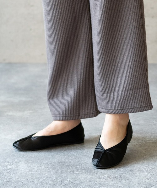 menue（メヌエ）の「チャイナシューズ／台湾シューズ（バレエシューズ・レディース・ブラック/グレー/ライトグリーン/ライトブラウン/ブラウン/ブラック系その他/ホワイト/ピンク・22.5cm/23.5cm/24.5cm/23.0cm/24.0cm/25.0cm）」の19枚目の写真