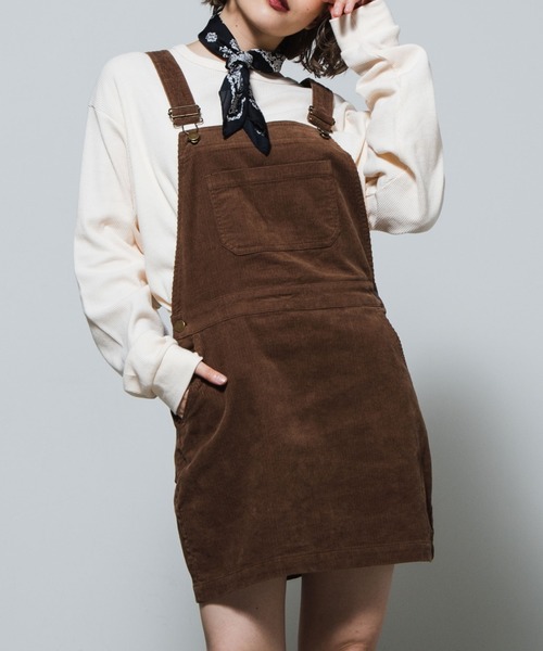 WEGO(ウィゴー)の「WEGO/コーデュロイジャンパースカート(ジャンパースカート・レディース・ブラック/ブラウン/アイボリー・SMALL/MEDIUM)」の3枚目の写真