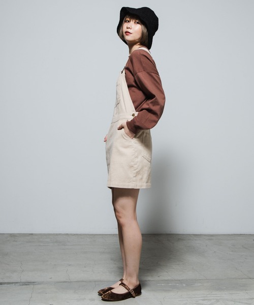 WEGO(ウィゴー)の「WEGO/コーデュロイジャンパースカート(ジャンパースカート・レディース・ブラック/ブラウン/アイボリー・SMALL/MEDIUM)」の11枚目の写真