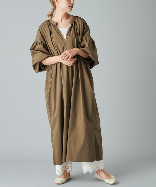 PUAL CE CIN（ピュアルセシン）の「Ｖネックワンピース（ワンピース・レディース・カーキ/グリーン/グレイッシュベージュ/ブラック・FREE）」の10枚目の写真