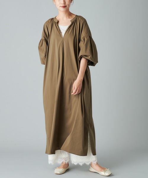 PUAL CE CIN（ピュアルセシン）の「Ｖネックワンピース（ワンピース・レディース・カーキ/グリーン/グレイッシュベージュ/ブラック・FREE）」の13枚目の写真
