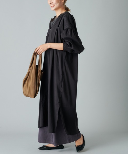 PUAL CE CIN（ピュアルセシン）の「Ｖネックワンピース（ワンピース・レディース・カーキ/グリーン/グレイッシュベージュ/ブラック・FREE）」の15枚目の写真