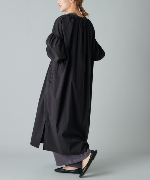 PUAL CE CIN（ピュアルセシン）の「Ｖネックワンピース（ワンピース・レディース・カーキ/グリーン/グレイッシュベージュ/ブラック・FREE）」の16枚目の写真