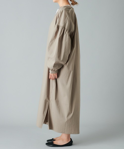 PUAL CE CIN（ピュアルセシン）の「Ｖネックワンピース（ワンピース・レディース・カーキ/グリーン/グレイッシュベージュ/ブラック・FREE）」の18枚目の写真