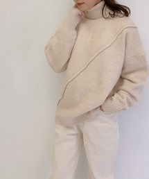 VANNIE U（ヴァニーユー）の「パイピングラインニット（ニット/セーター・キッズ）」