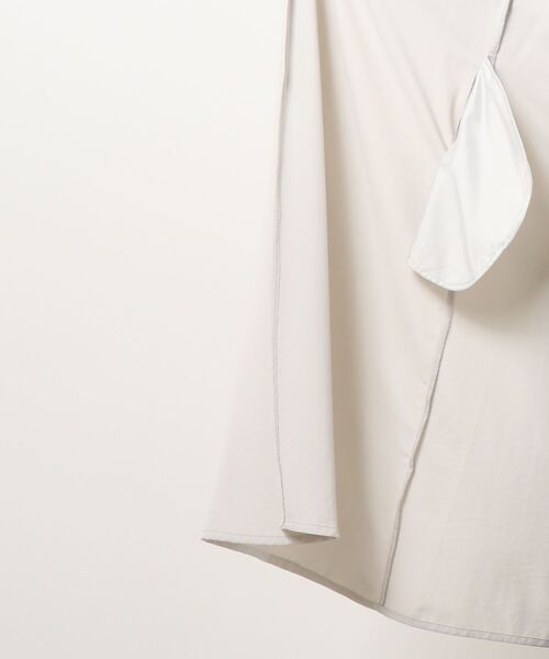 INTERPLANET(インタープラネット)の「シェリーサテン袖口リブコート(ノーカラーコート・レディース・ベージュ/チャコールグレー/グレイッシュベージュ・FREE)」の6枚目の写真