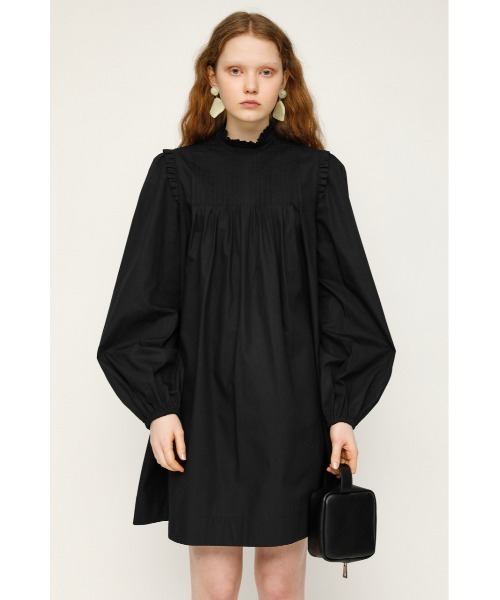 SLY（スライ）の「TUCK SMOCK DRESS/タックドレス（ワンピース・レディース・ブラック/ベージュ/ホワイト・1/2）」の5枚目の写真