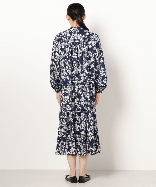 サテンティアードワンピース ワンピース ワンピース American Holic アメリカンホリック のファッション