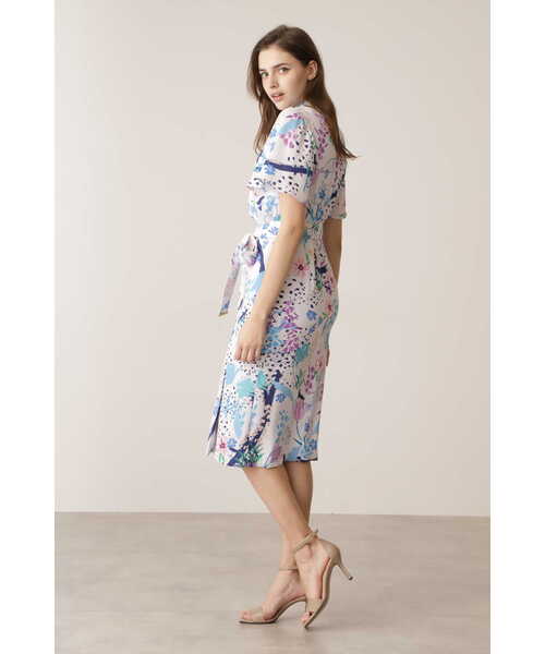 ピンキー＆ダイアン　フローラルラインプリントワンピース ピンキー＆ダイアン フローラルラインプリントワンピース アート