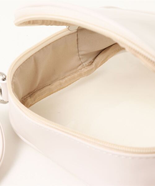 florist（フローリスト）の「【2WAY】クリア×レザーのチェーンスクエアミニショルダーバッグ（ショルダーバッグ・レディース・ホワイト/ブラック/ブラウン・FREE）」の4枚目の写真