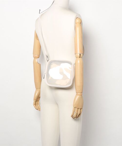 florist（フローリスト）の「【2WAY】クリア×レザーのチェーンスクエアミニショルダーバッグ（ショルダーバッグ・レディース・ホワイト/ブラック/ブラウン・FREE）」の7枚目の写真