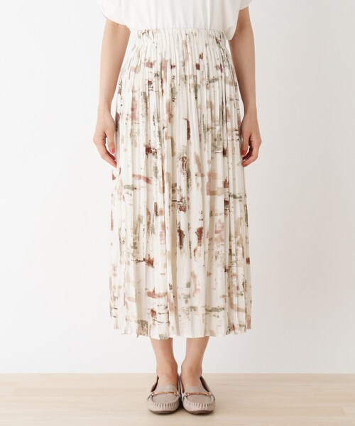 DRESKIP(ドレスキップ)の「◆【追加生産】サテンプリーツスカート(スカート・レディース・ネイビー/カーキ/ライトグリーン/ベージュ系その他4/オフホワイト/ブラック系5/イエロー系その他・02/03)」の8枚目の写真