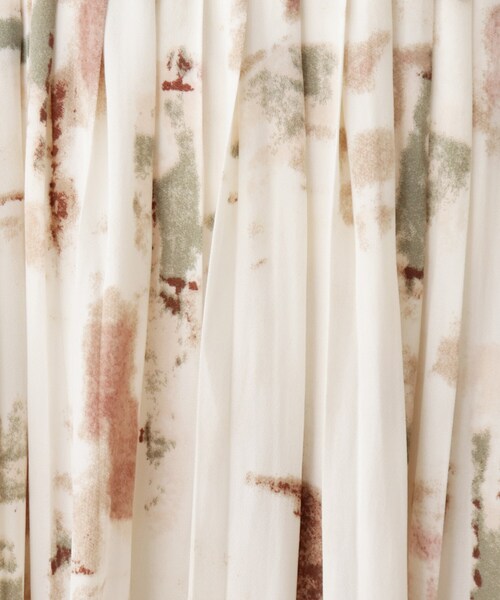 DRESKIP(ドレスキップ)の「◆【追加生産】サテンプリーツスカート(スカート・レディース・ネイビー/カーキ/ライトグリーン/ベージュ系その他4/オフホワイト/ブラック系5/イエロー系その他・02/03)」の14枚目の写真