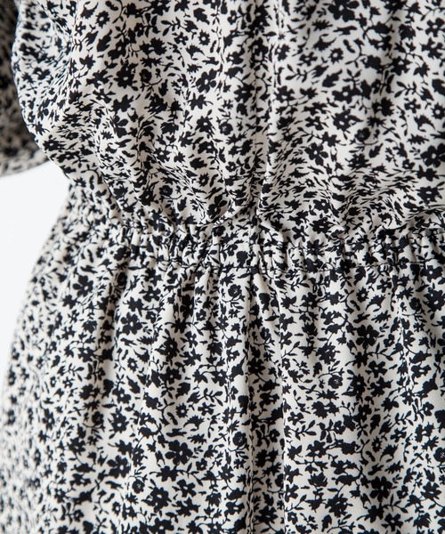 MILLION CARATS（ミリオンカラッツ）の「【STYLE4】ヴィンテージフラワーワンピース（ワンピース・レディース・ブラック・FREE）」の5枚目の写真