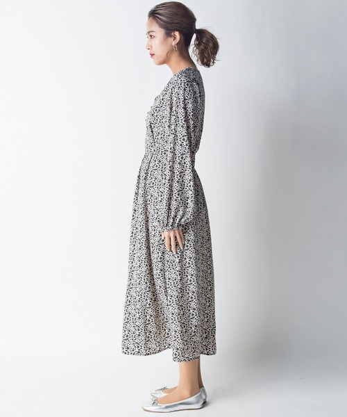 MILLION CARATS（ミリオンカラッツ）の「【STYLE4】ヴィンテージフラワーワンピース（ワンピース・レディース・ブラック・FREE）」の8枚目の写真