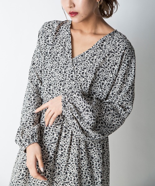 MILLION CARATS（ミリオンカラッツ）の「【STYLE4】ヴィンテージフラワーワンピース（ワンピース・レディース・ブラック・FREE）」の14枚目の写真