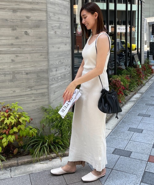 StyleSea（スタイルシー）の「バックVネックスリットワンピース（ワンピース・レディース・アイボリー/サーモンピンク/チャコール・FREE）」の12枚目の写真