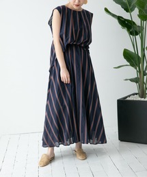 バックオープン ストライプレイヤードドレス