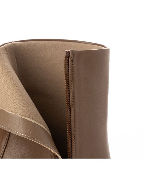 EVOL（イーボル）の「【EVOL】サイドゴアショートブーツ IR9589（ブーツ・レディース・ブラック/ベージュ/ブラウン・LL/S/M/L）」の13枚目の写真