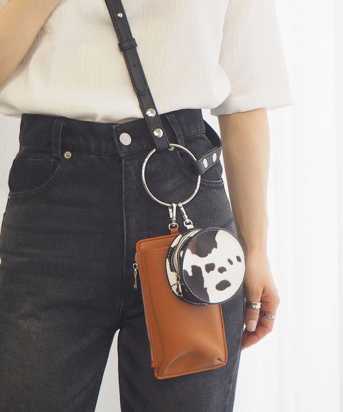 tiptop（ティップトップ）の「リングショルダーバッグ（ショルダーバッグ・レディース・ブラック/オレンジ/ブルー/アイボリー・FREE）」の4枚目の写真