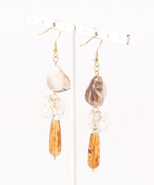 tone（トーン）の「【chouchou】【chouchou シュシュ】shellピアス(MA)（ピアス（両耳用）・レディース・ブラウン・FREE）」の3枚目の写真