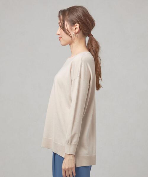 closet story（クローゼットストーリー）の「＜closet story（クローゼットストーリー）＞イージー ワイド サイドスリット ニット -ウォッシャブル-（ニット/セーター・レディース・ライトグレー/ライトブルー/オレンジ・FREE）」の4枚目の写真