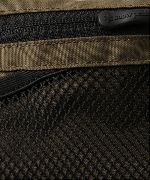 JOURNAL STANDARD relume（ジャーナルスタンダード　レリューム）の「【Snow Peak/ スノーピーク】Everyday Use サコッシュ（ショルダーバッグ・メンズ・ブラック/キャメル・FREE）」の15枚目の写真