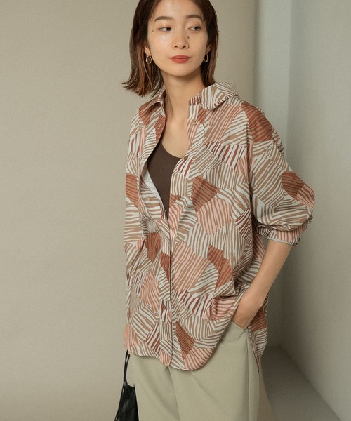 KBF（ケイビーエフ）の「ゼブラプリントロングスリーブシャツ（シャツ/ブラウス・レディース・ブラック系その他/ピンク系その他/ブラウン系その他・ONE）」の14枚目の写真