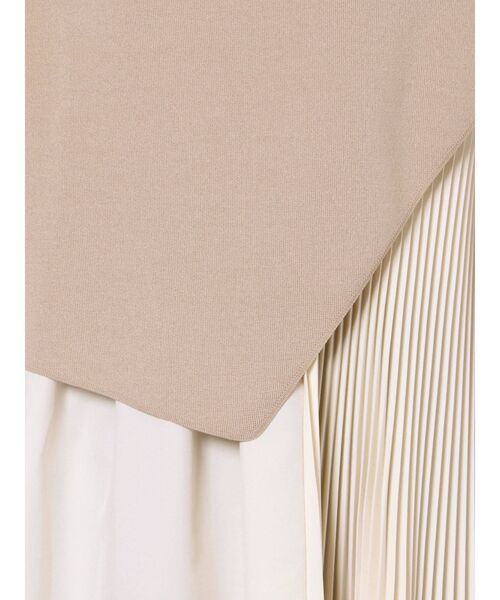 ELENDEEK（エレンディーク）の「アシメプリーツブラウスセットニット（ニット/セーター・レディース・ライトベージュ/ブラック・FREE）」の17枚目の写真