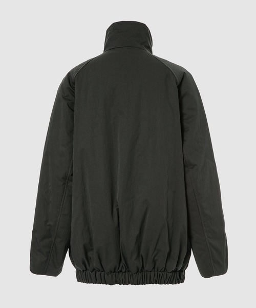 LEMAIRE(ルメール)の「WADDED ASYMETRICAL BLOUSON(ブルゾン・レディース・ブラック系その他/ホワイト系その他・34/36)」の3枚目の写真
