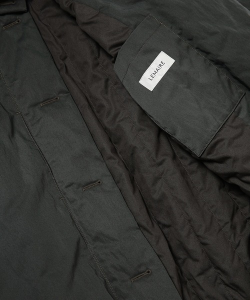 LEMAIRE(ルメール)の「WADDED ASYMETRICAL BLOUSON(ブルゾン・レディース・ブラック系その他/ホワイト系その他・34/36)」の4枚目の写真