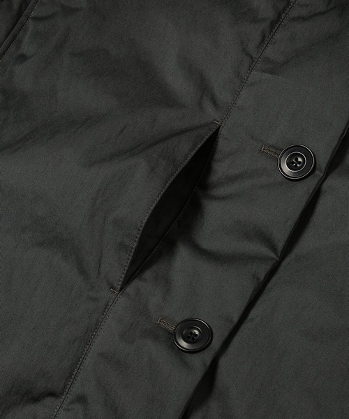 LEMAIRE(ルメール)の「WADDED ASYMETRICAL BLOUSON(ブルゾン・レディース・ブラック系その他/ホワイト系その他・34/36)」の5枚目の写真