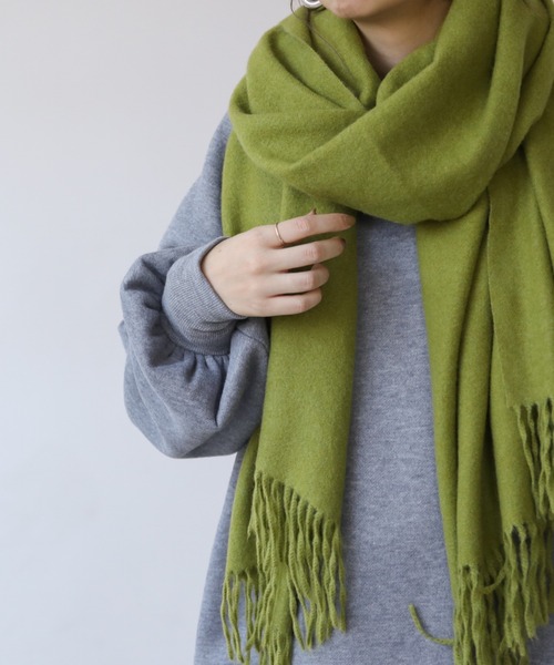frames RAY CASSIN（フレームスレイカズン）の「【WEB限定】ウール混ストール（ストール/ショール・レディース・グレイッシュベージュ/ピンク/オフホワイト/イエロー×グリーン/グリーン・FREE）」の4枚目の写真
