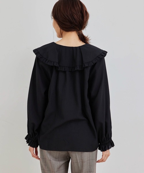 ROPE' PICNIC（ロペピクニック）の「BIGカラーラッフルフリルブラウス（シャツ/ブラウス・レディース・ホワイト/ブラック/グレー・38）」の17枚目の写真