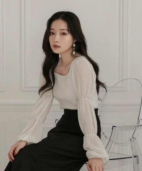 ANDGEEBEE（アンジービー）の「シアースリーブニット（ニット/セーター・レディース・オフホワイト/モカ/ブラック・MEDIUM）」の13枚目の写真