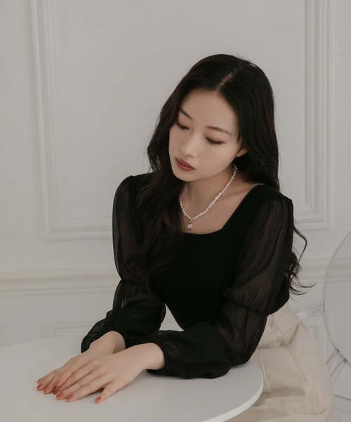 ANDGEEBEE（アンジービー）の「シアースリーブニット（ニット/セーター・レディース・オフホワイト/モカ/ブラック・MEDIUM）」の18枚目の写真