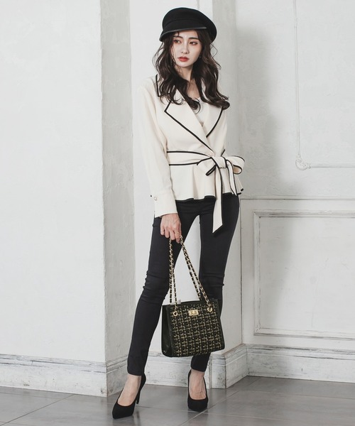 Julia Boutique(ジュリアブティック)の「2点セット・ポーチ付きツイードチェーンバッグ/21602(ハンドバッグ・レディース・アイボリー/ブラック・ONE)」の10枚目の写真