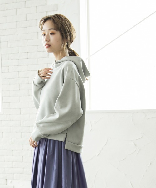 Emilyan(エミリアン)の「【2021A/W】【WEB限定】 ダブルフェイクスエード・サイドスリットパーカー(パーカー・レディース・ライトグレー/ブルーグレー/モカ・9号)」の1枚目の写真