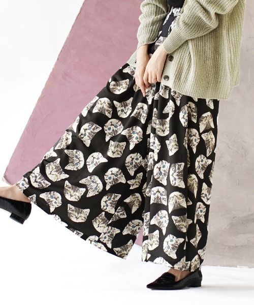 zootie(ズーティー)の「ねこ・ネコ・猫・CAT ロングワイドパンツ(その他パンツ・レディース・ブラック系その他/ブラック系その他2/ベージュ系その他・フリー)」の2枚目の写真