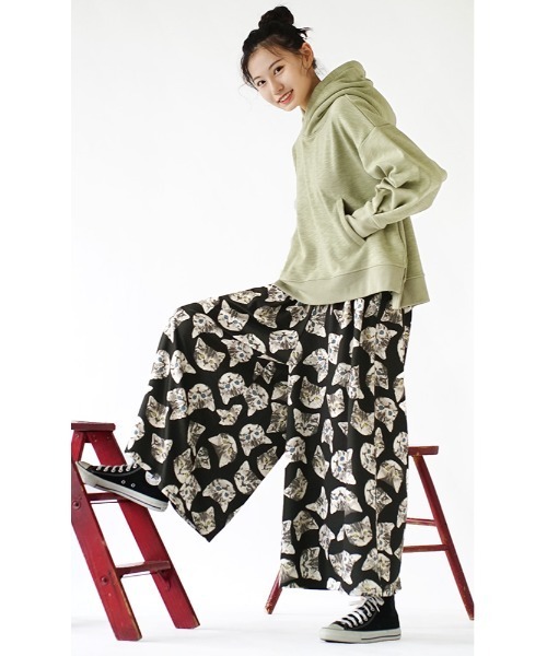 zootie(ズーティー)の「ねこ・ネコ・猫・CAT ロングワイドパンツ(その他パンツ・レディース・ブラック系その他/ブラック系その他2/ベージュ系その他・フリー)」の9枚目の写真