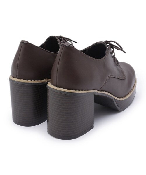 cs T&P(シーエスティーアンドピー)の「プラットフォームレースアップローファー(パンプス・レディース・ブラック/アイボリー/ブラウン系・LL/L/S/M)」の6枚目の写真
