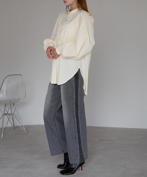 r.(アールドット)の「ボリュームスリーブ袖リブブラウス(シャツ/ブラウス・レディース・ホワイト/ブラック/グレイッシュベージュ/ブルー/ピンク/キナリ/インディゴブルー/ネイビー・FREE)」の15枚目の写真