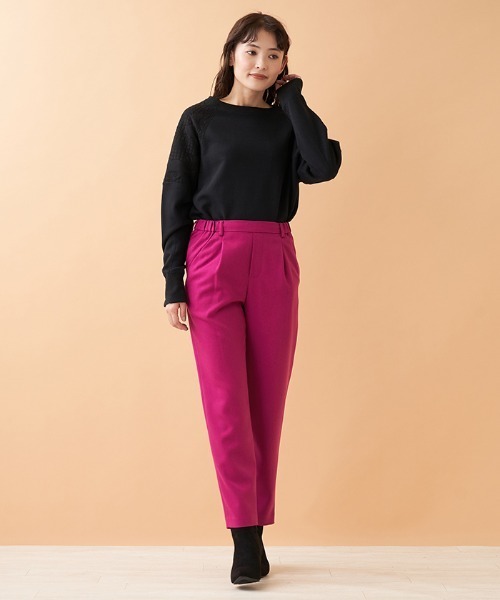 en recre(アンレクレ)の「タックテーパードパンツ(その他パンツ・レディース・サンドベージュ/グリーン/PINK・2/1)」の11枚目の写真