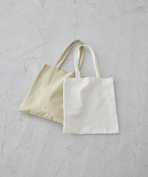 flaner（フラネ）の「flanerロゴトートバッグ（トートバッグ・レディース・ホワイト/ベージュ・FREE）」の5枚目の写真